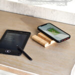 Ładowarka z funkcją podstawki Houston, beżowy - obrazek 6